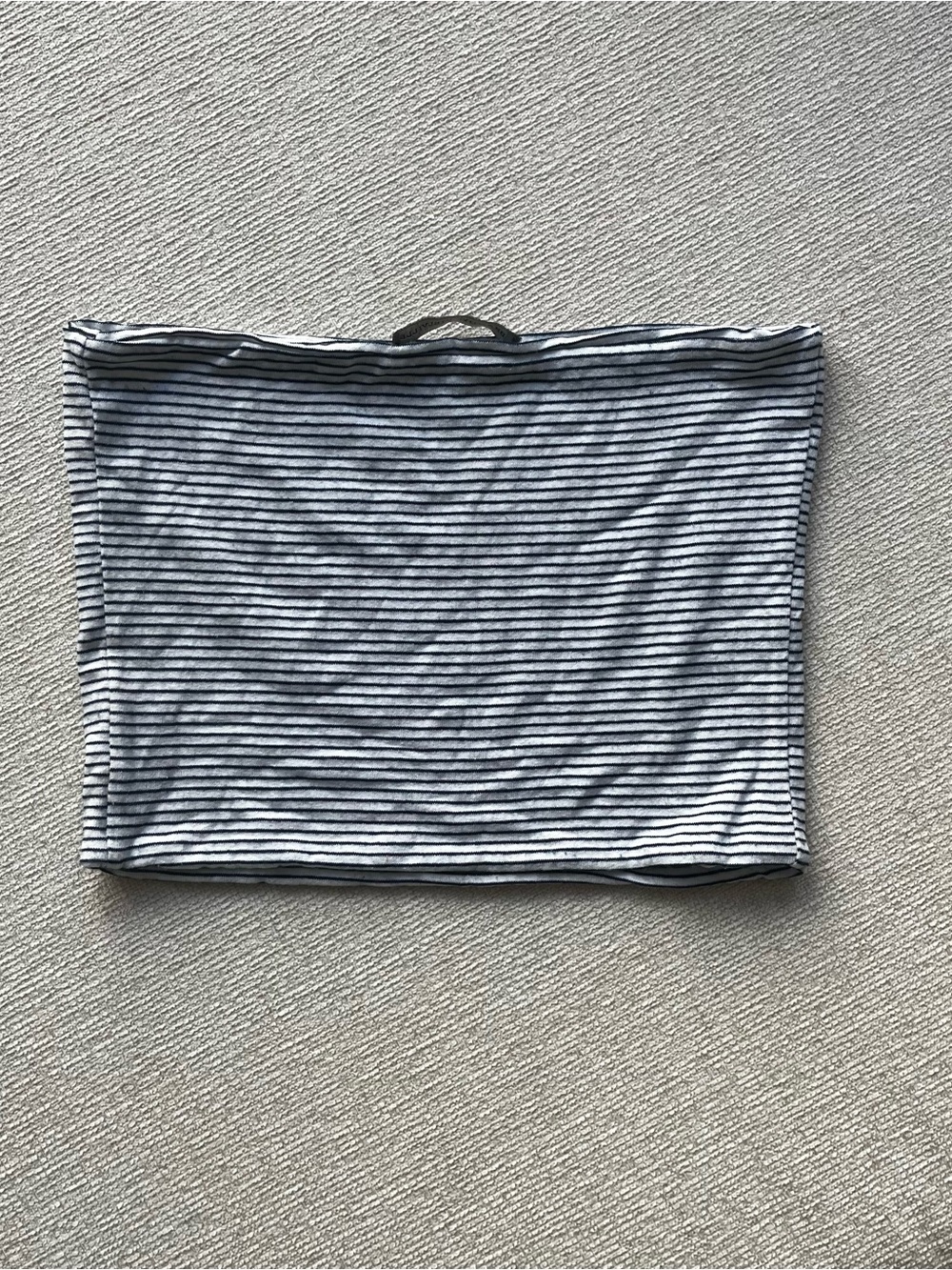 17 Brandy Melville Bundle (Shirts, Shorts, Dress + Stickers) - Picture 6 of 10